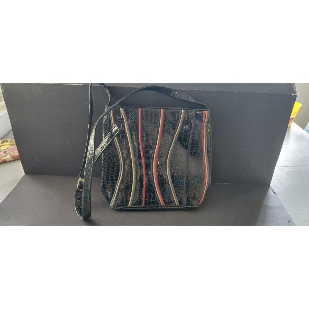 80's vintage Via Piaggi shoulder bag black faux patent leather croc-embossed Bag